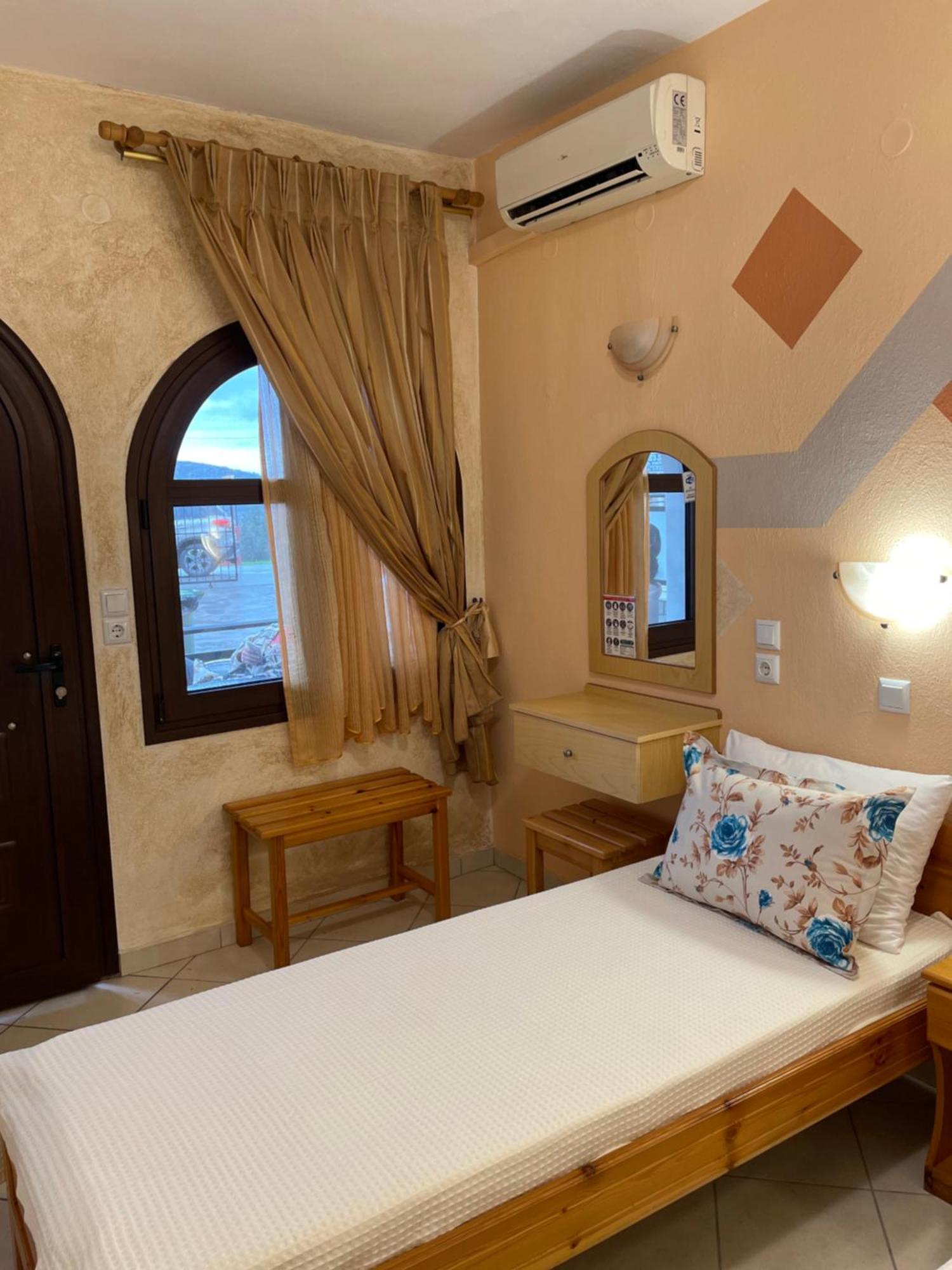 Villa Memories Скала-Потамиас Экстерьер фото